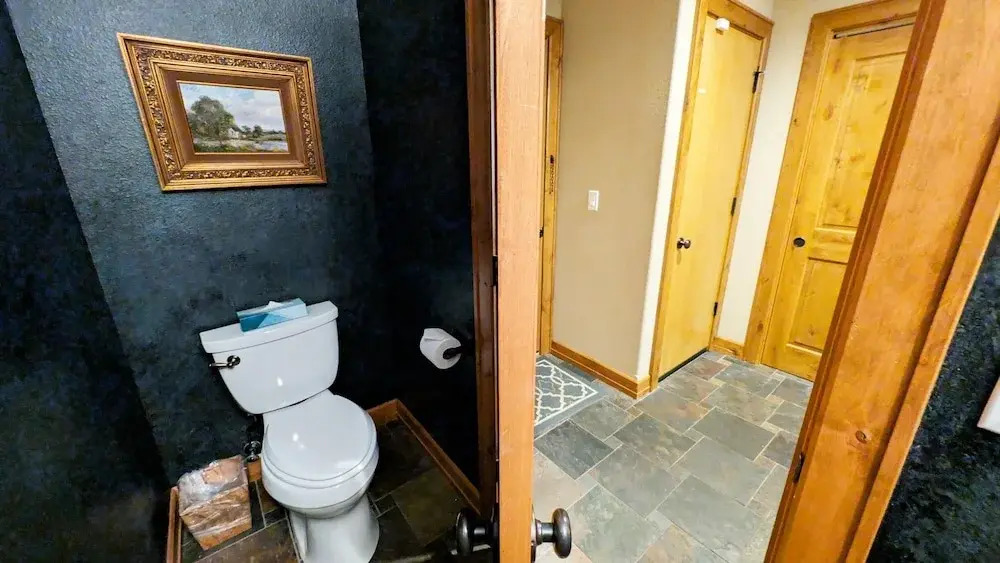 Yellow Pine 32 6 Bedroom Home