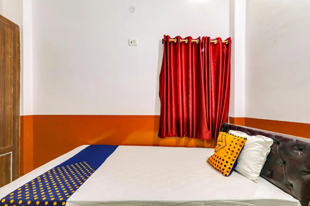 SPOT ON 77864 Hotel Pratima And Banquet Hall