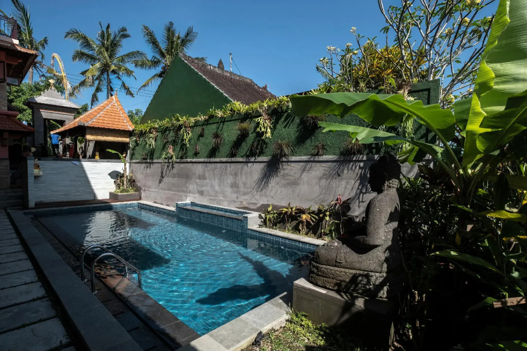 Kemangi Apartments and Yoga Space
