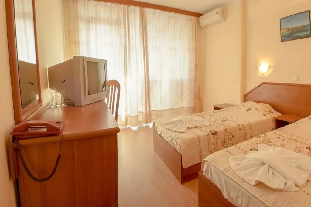 Hotel Shipka Beach