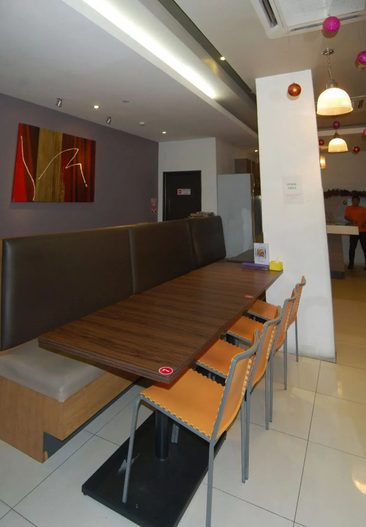 Jin Hotel