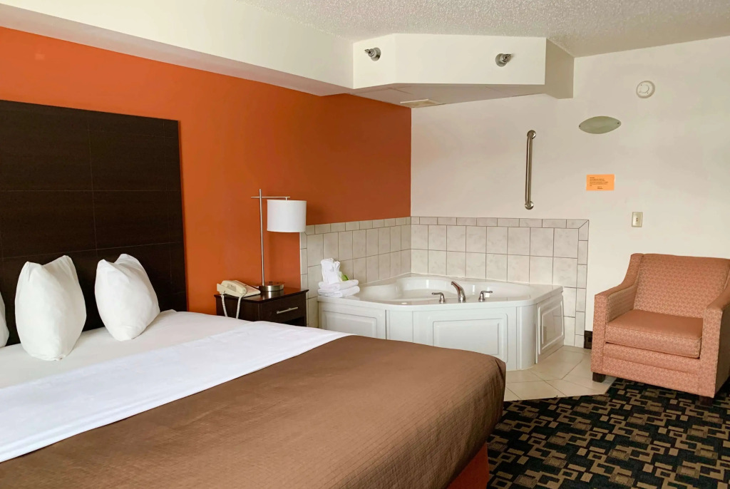 AmericInn by Wyndham Wausau