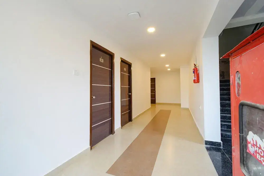 Fabhotel Wr Grand I