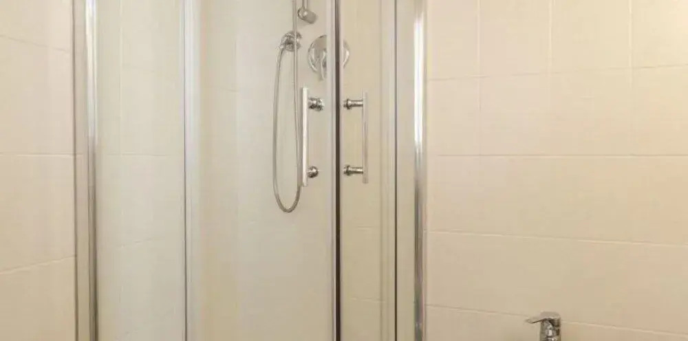 Apollonia Halldis Apartment