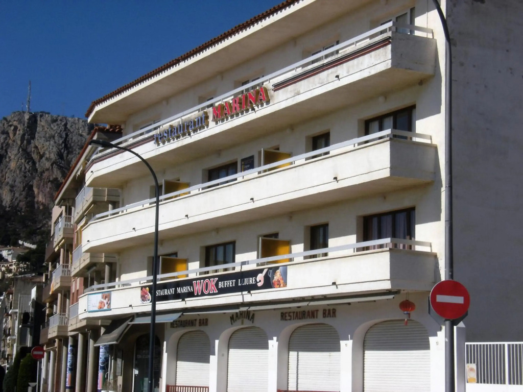 Marina Lateral 2D