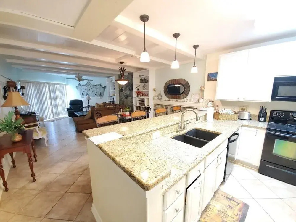Island House B107