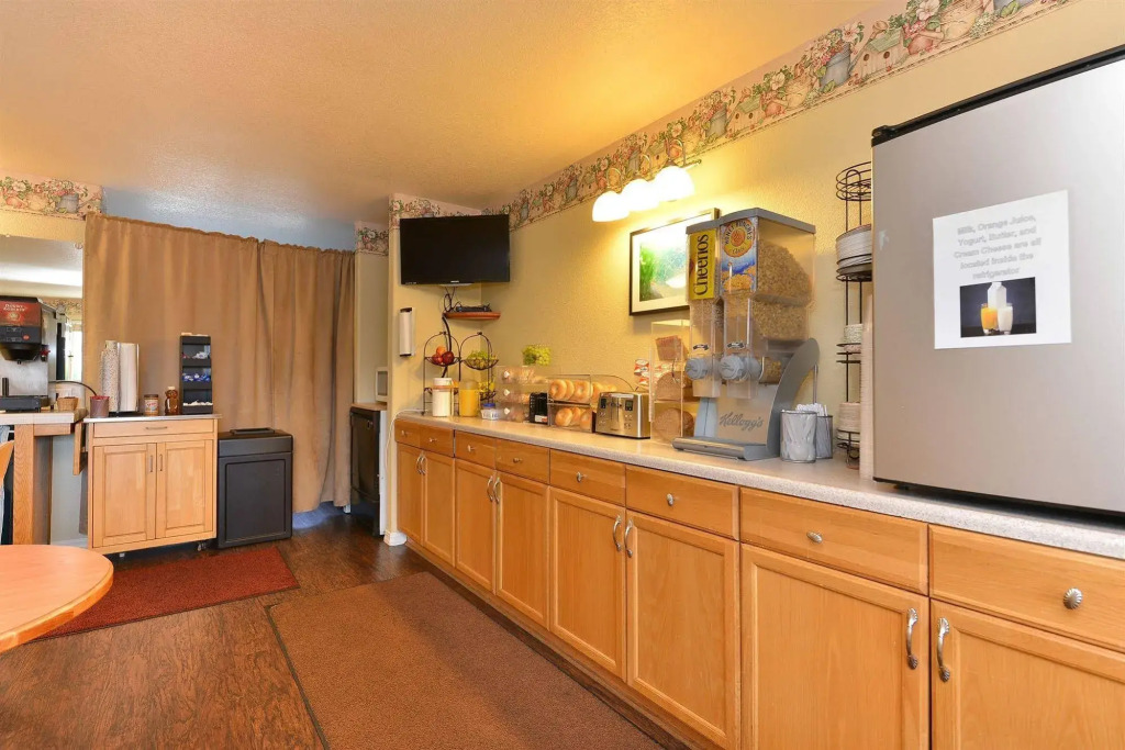 Cayucos Beach Inn