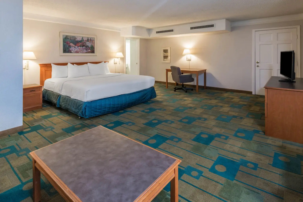 La Quinta Inn By Wyndham IH-10 West San Antonio TX