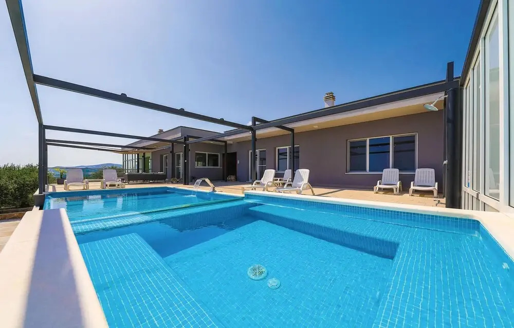 Nice Home in Kastel Novi with Outdoor Swimming Pool, Hot Tub & Outdoor Swimming Pool