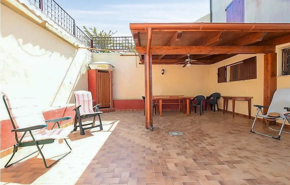 Nice Apartment in Sorso With Wifi and 2 Bedrooms