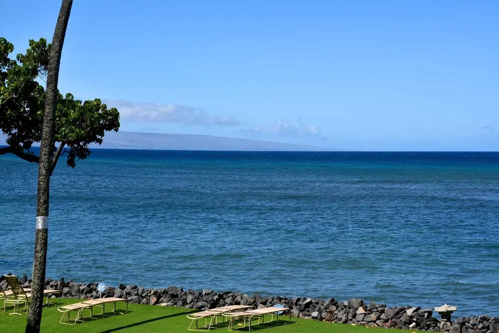 Kahana Reef 120 by RedAwning