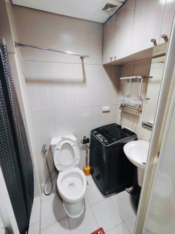 Peaceful Pasay Oasis - Entire Apartment for Rent