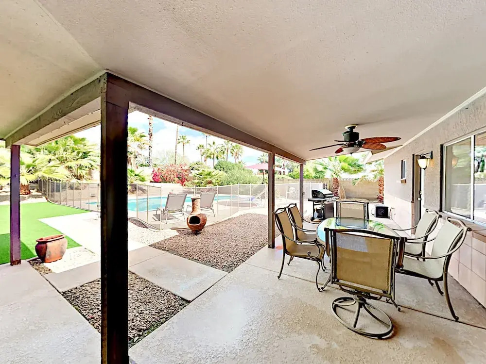 5630 E Waltann Lane Home 4 Bedrooms 2.5 Bathrooms Home