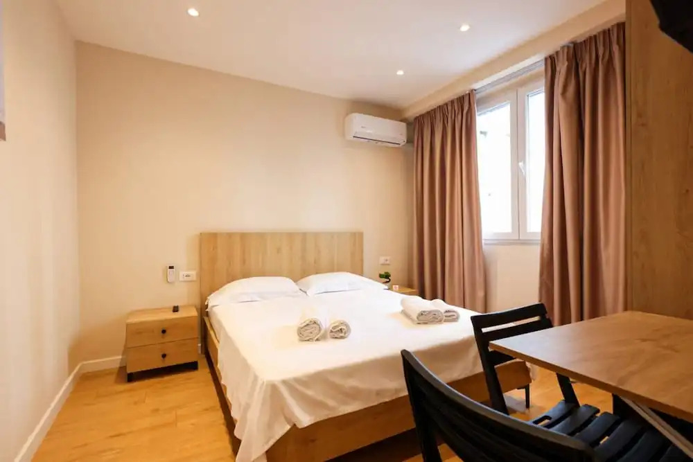 Grandstay Tirana Central 01