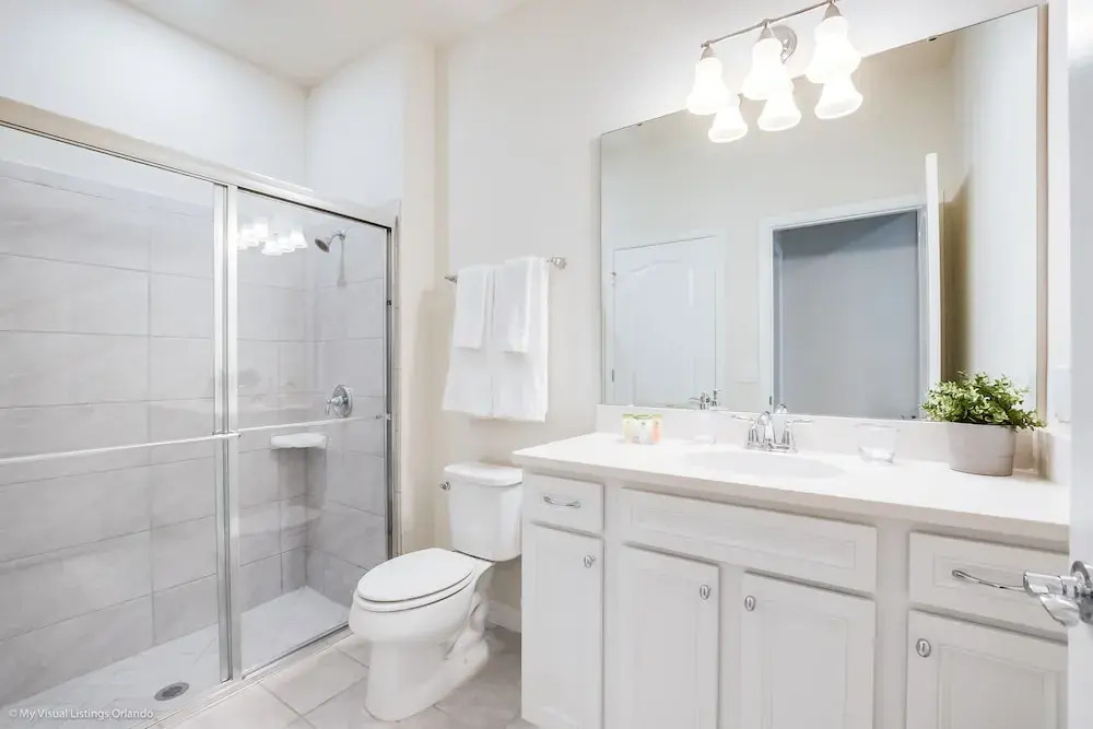 5444 Misty Oak Circle