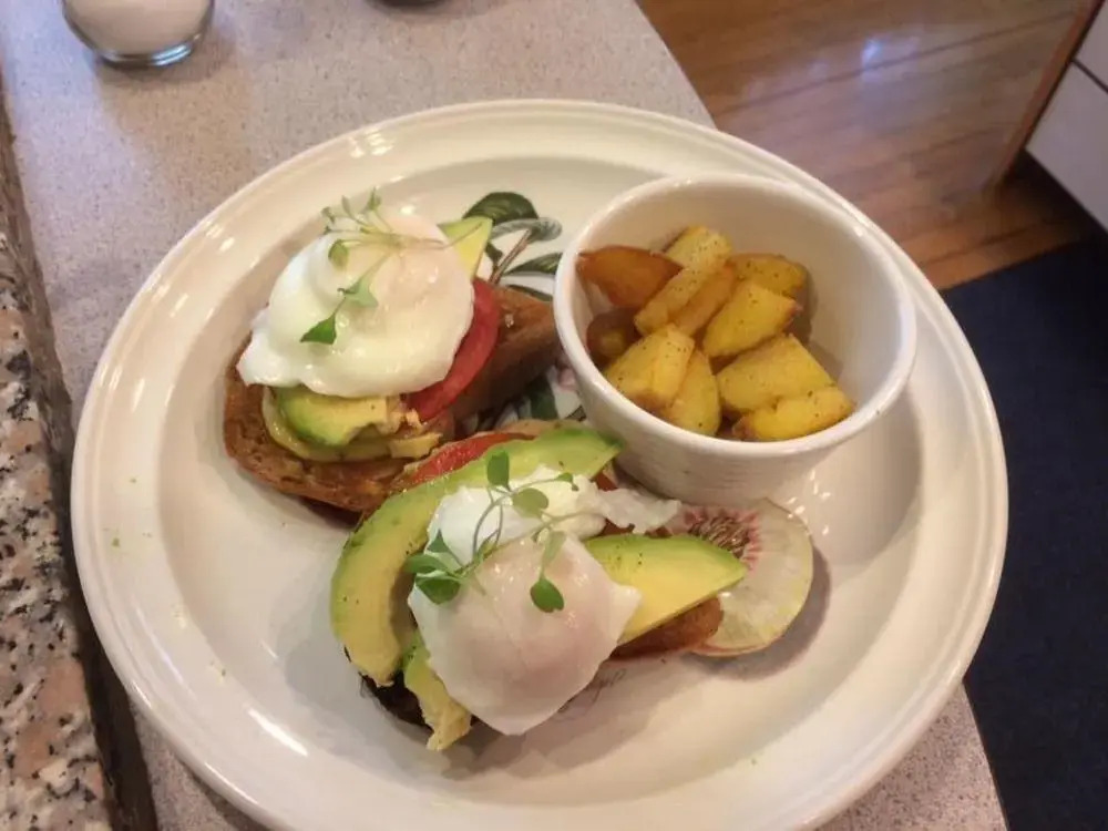Sylvia's Irish Inn