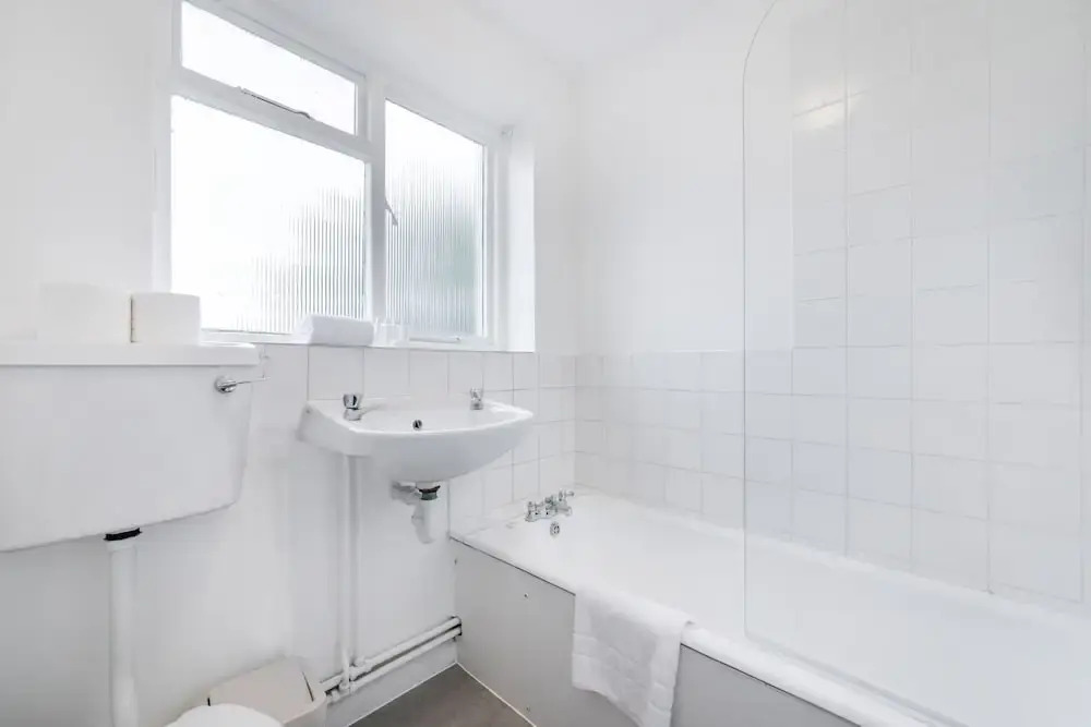 Delightful 1BR apt in Victorian Building Close to Hampstead Heath