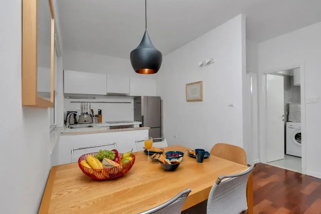 Apartments Ratac