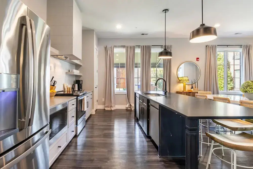 The Magnolia 10 - Avantstay Germantown w Private Balcony