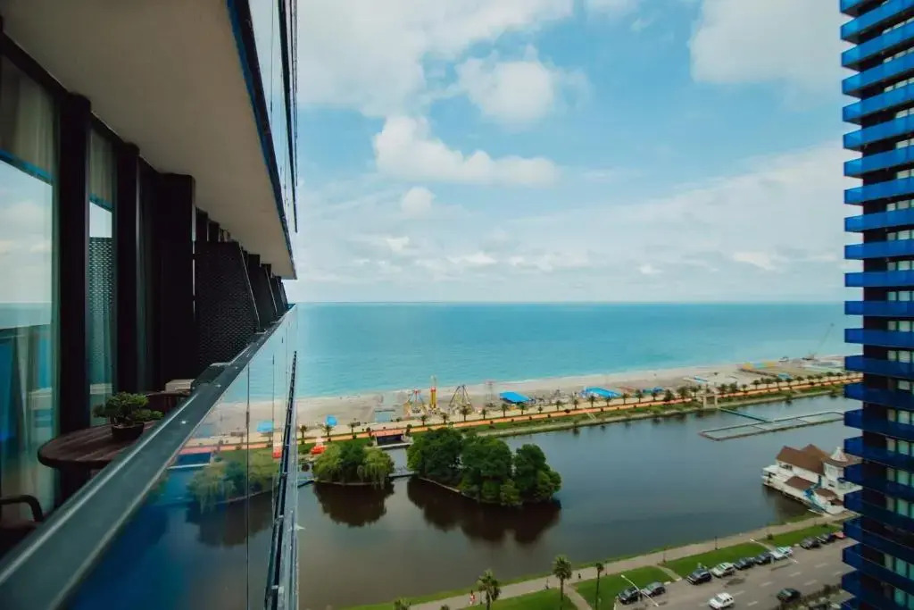 Nuage - 1st Line Sea View Apartments
