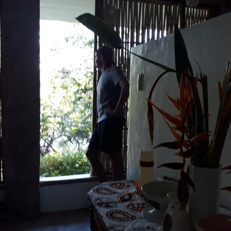 Bahay Isla Sanctuario