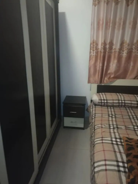 Queen Hostel