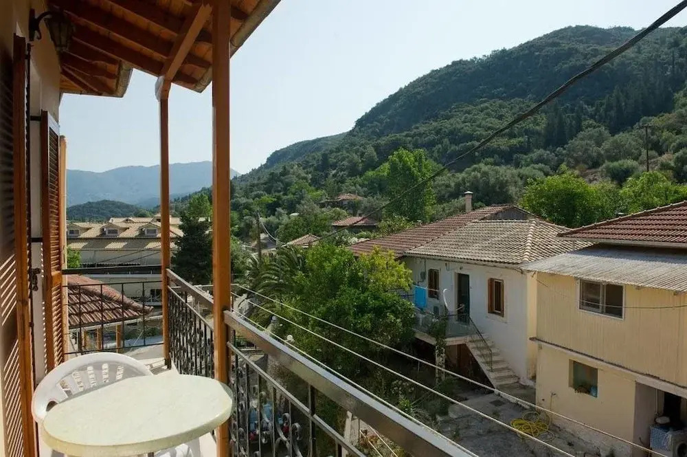 Geroulis Stefanos Studios
