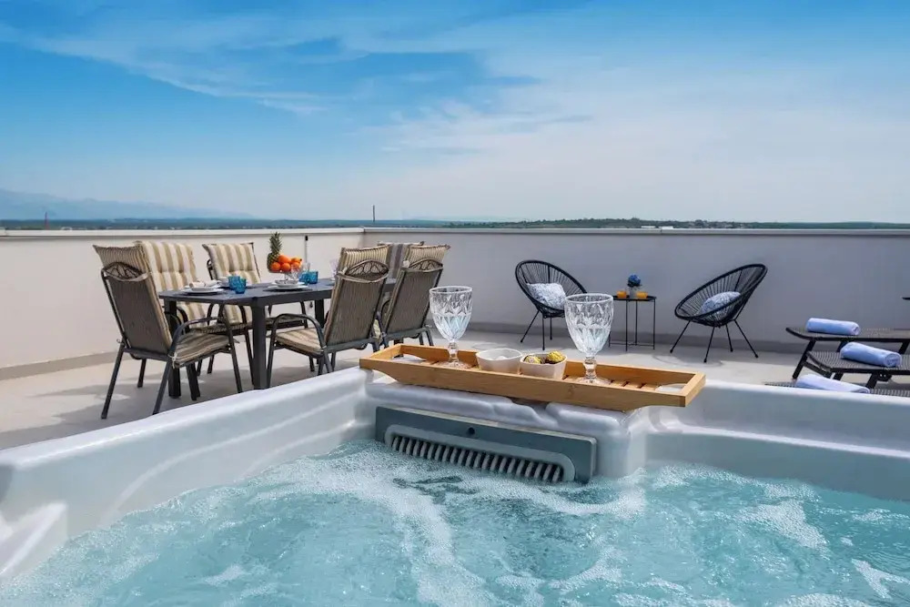 Apartment Lipotica 1