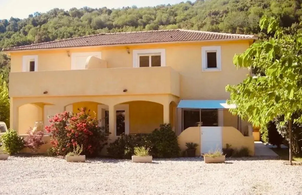 Casa Mulinchese entre Mer et Montagne