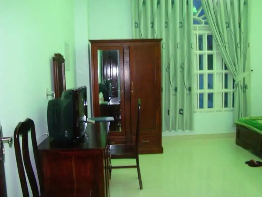 Hoàng Oanh Hotel