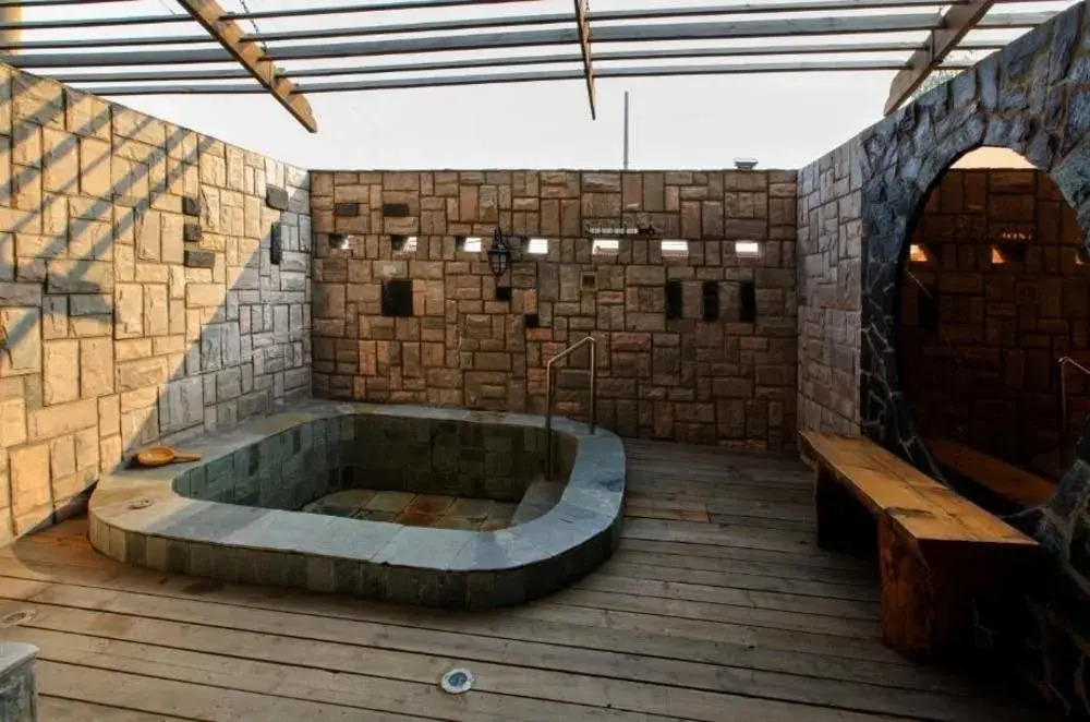 Meishen Palace Castle Spa