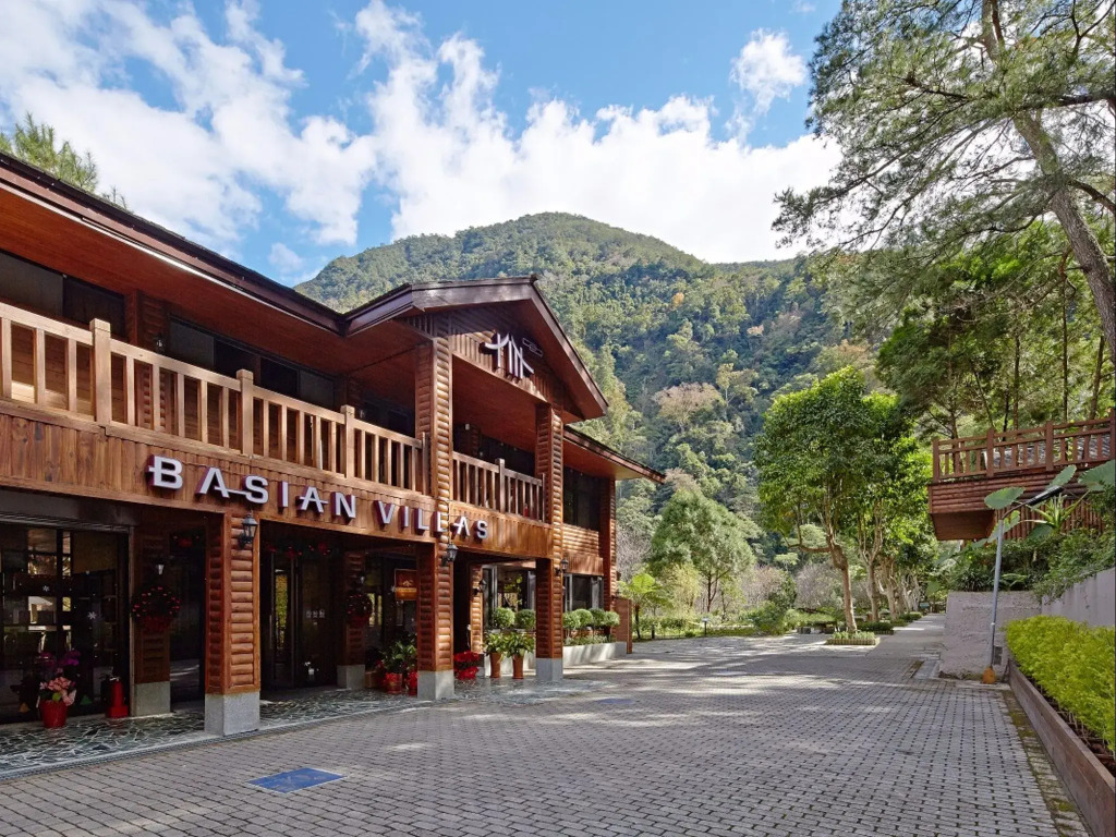 Basian Villas