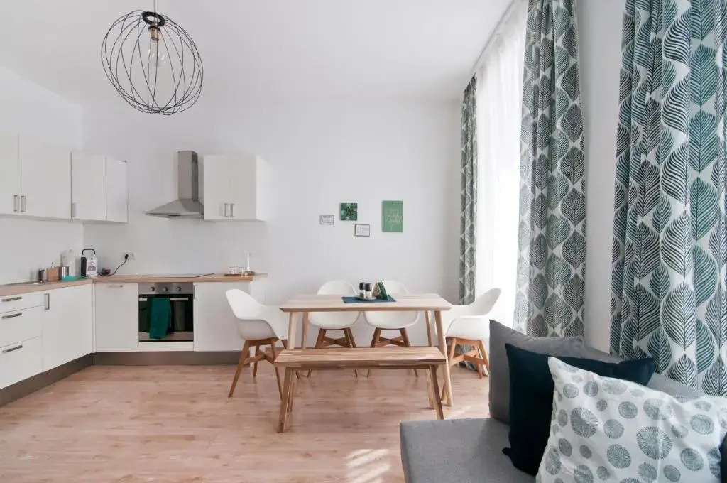 Stylish Self-Check-In Apartment With 2 Bedrooms