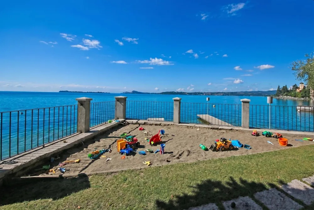 Roby Loft-direct Lake Access/beach