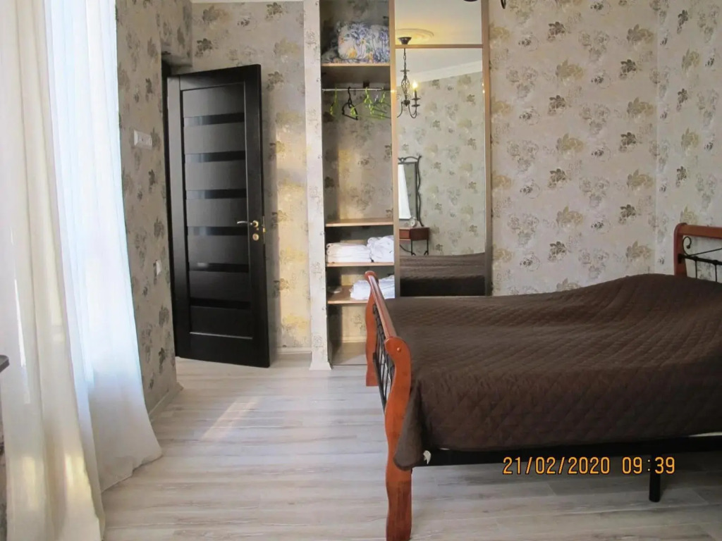 Apartment Roin