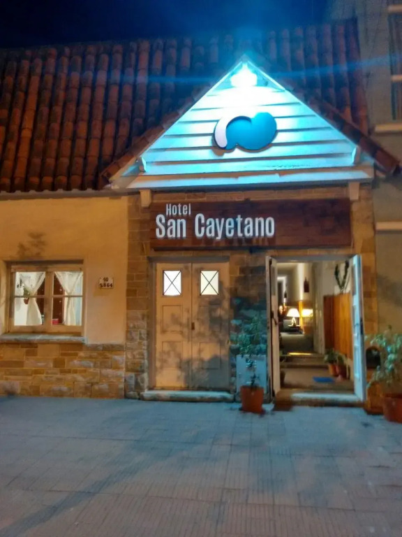 Hotel San Cayetano