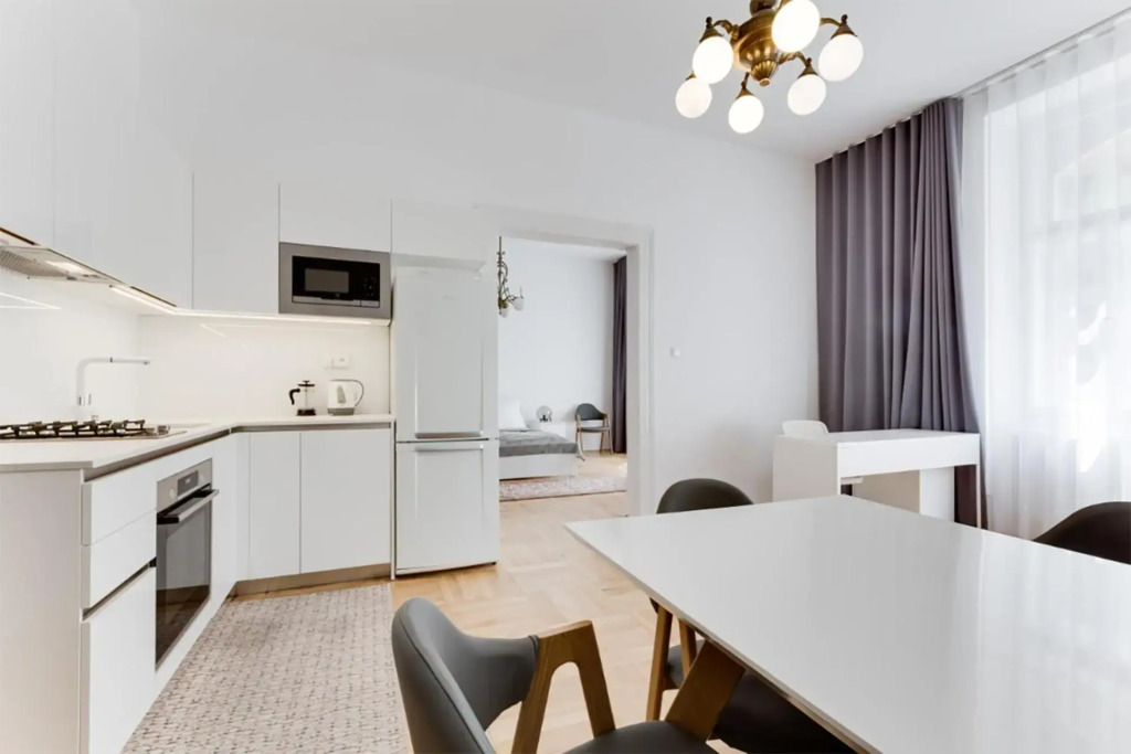 The Dancing House Residence