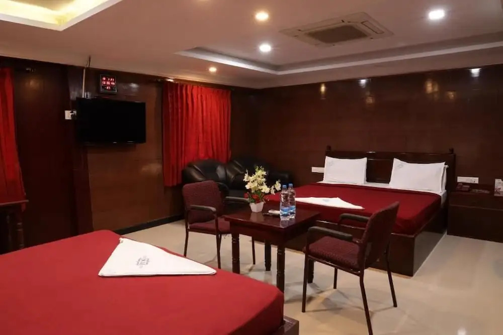 Hotel PVK Grand Dindigul