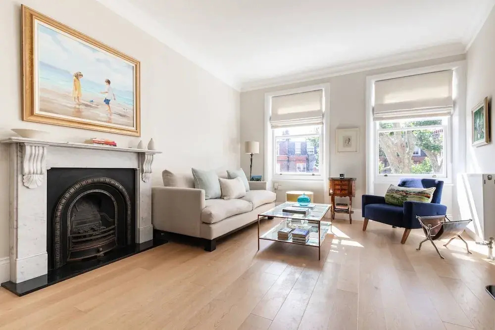 Egerton Gardens IX by Onefinestay