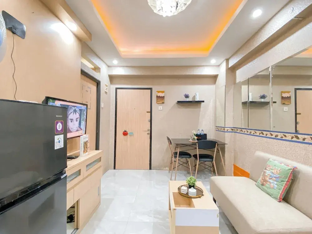 Comfy 2Br At Apartment Casablanca East Residence