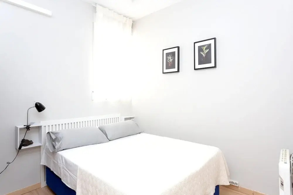 Apartment with 2 Bedrooms in Madrid, with Wifi
