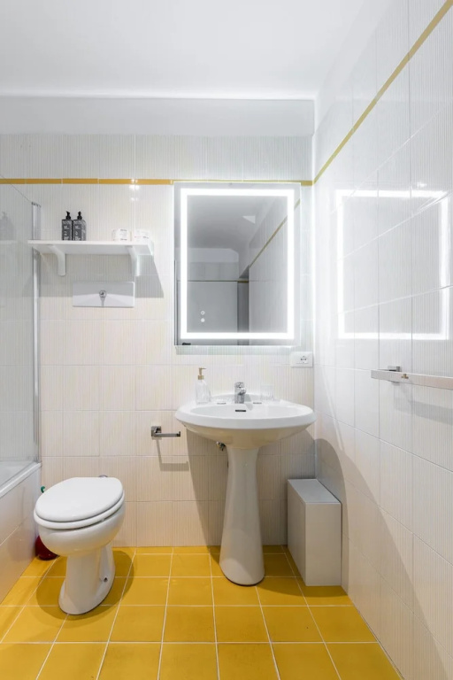 Gombruti Vintage Apartment by Wonderful Italy