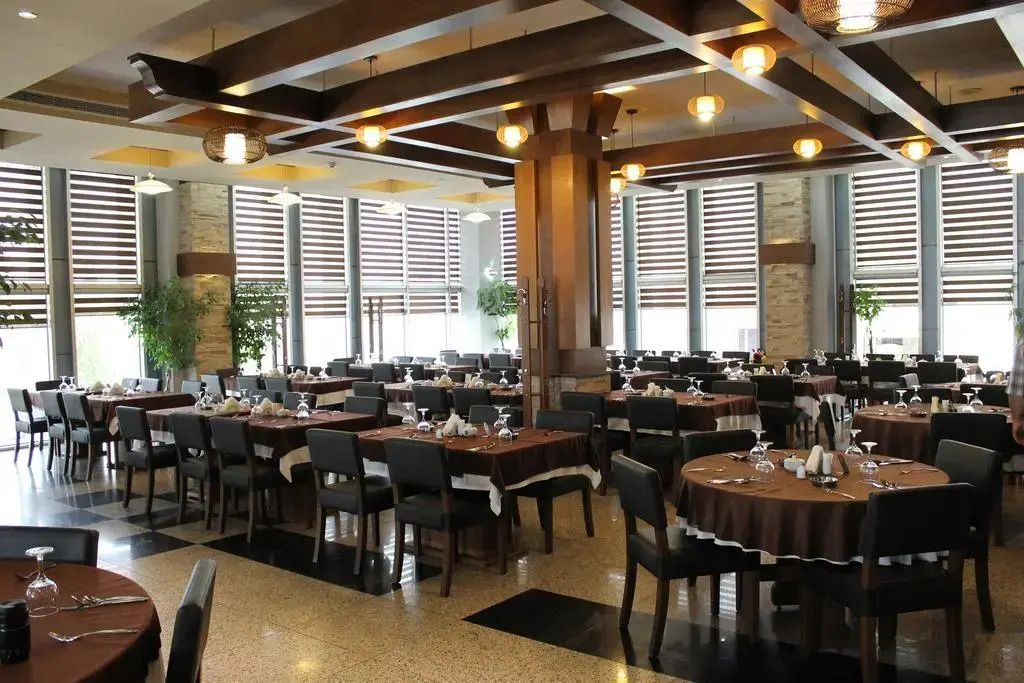 Lamassu Hotel