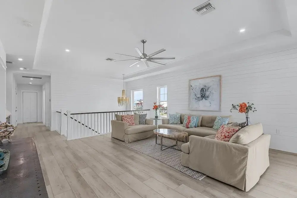 673 White Sands Retreat: Bay Views, Pool, Elevator 5 Bedroom Home