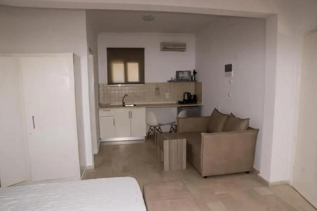 Stavros Beach Hotel