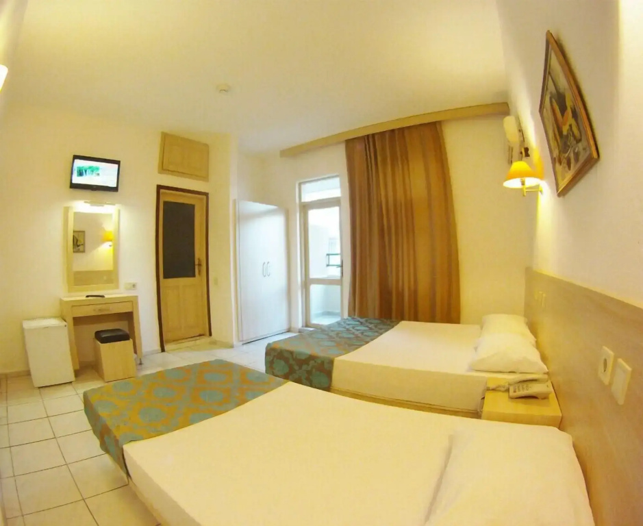 Kleopatra Bavyera Hotel