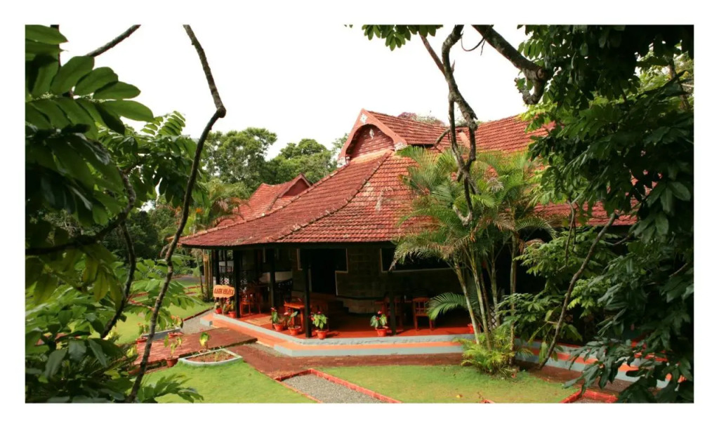KTDC Lake Palace Thekkady
