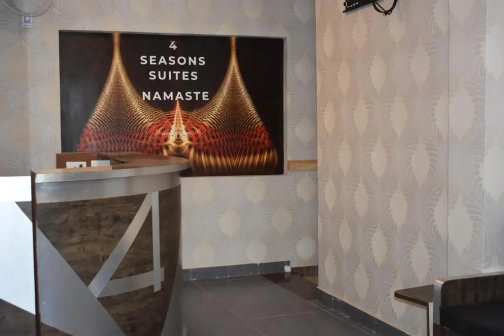 Seasons Suites - JP Nagar
