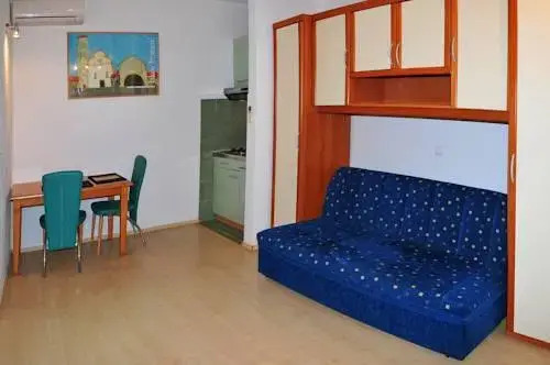 Apartments Gilve