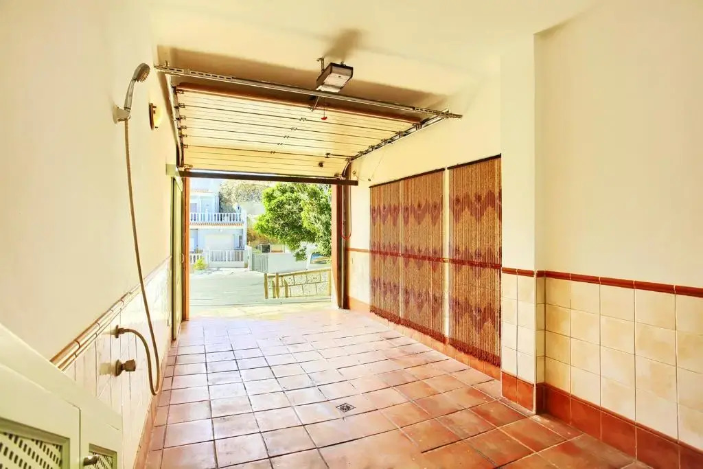 3 bedrooms house with enclosed garden and wifi at Santa Cruz de Tenerife 1 km away from the beach